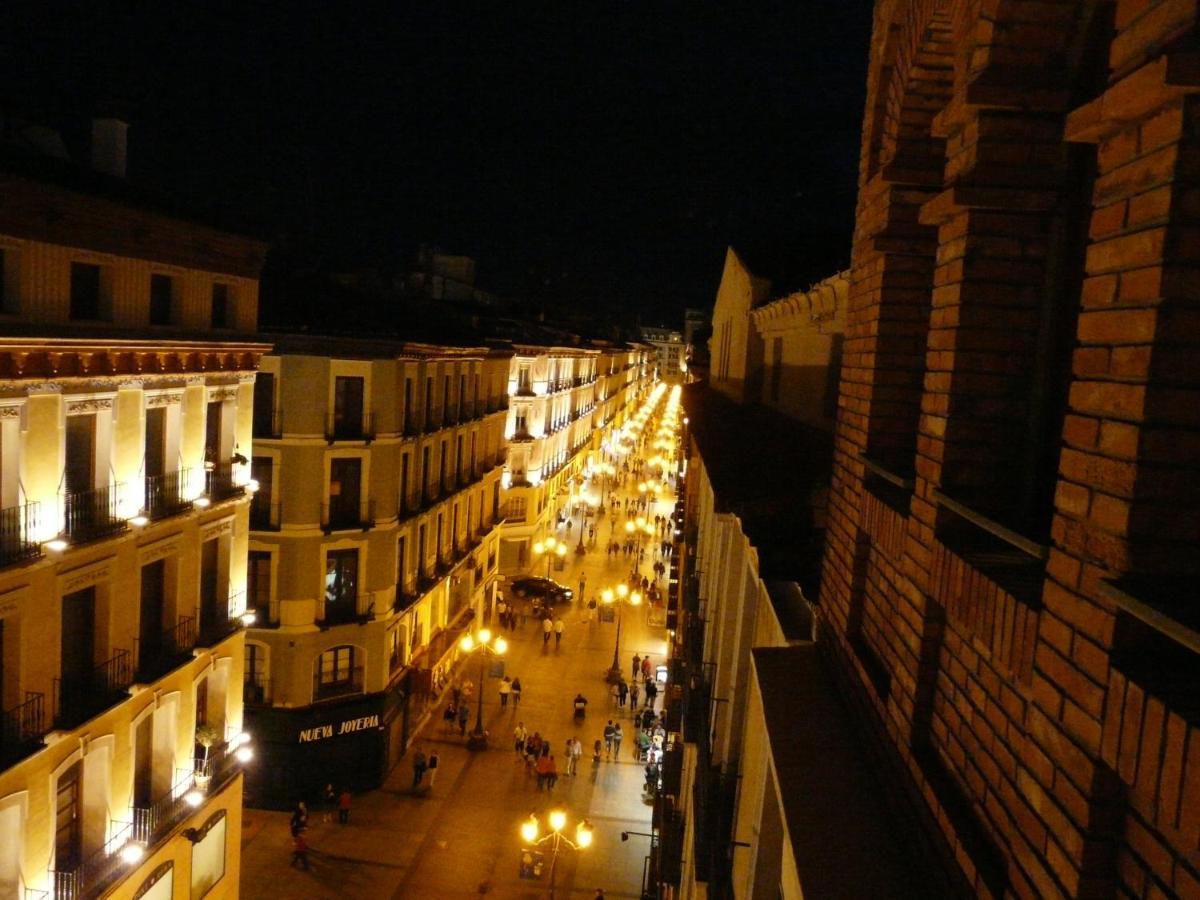 Appartamento El Balcon De Pilar Saragozza Esterno foto